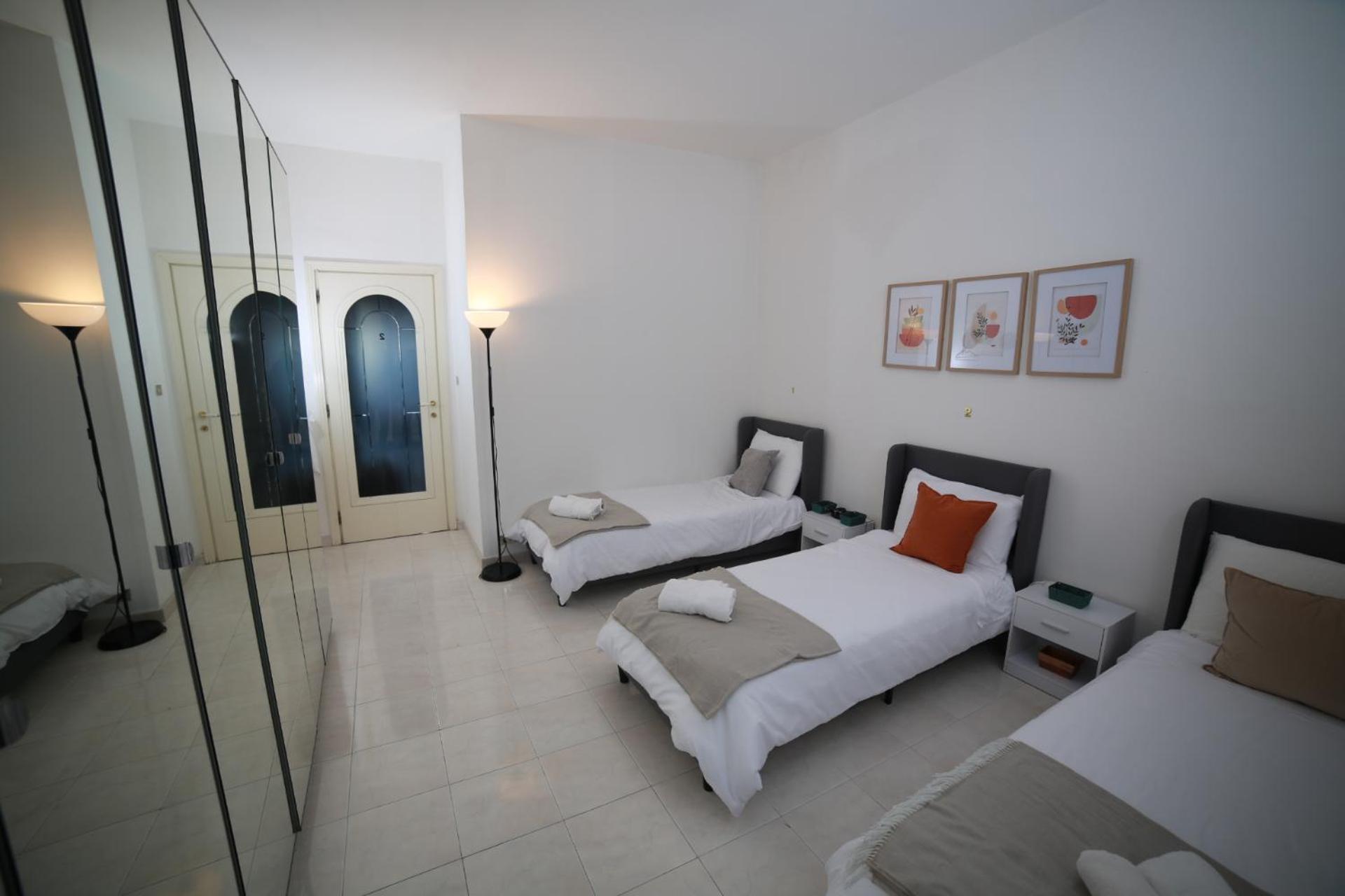 Cozyneat Hub Hostel Turijn Buitenkant foto
